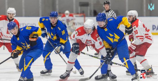 Молодежная сборная Украины одержала вторую уверенную победу на чемпионате мира по хоккею