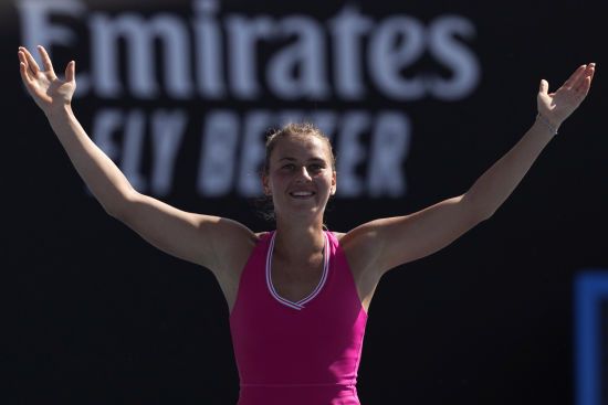 Костюк одержала волевую победу над россиянкой и впервые в карьере вышла в 1/8 финала Australian Open