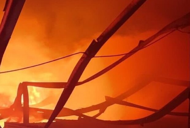 Много раненых, есть погибшие: россияне сбросили на людей авиабомбу и ударили ракетами