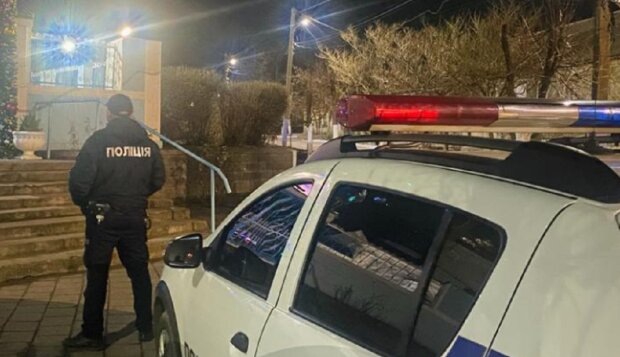 Мужчины в черном и с автоматами открыли стрельбу в центре Киеве: первые подробности и кадры с места